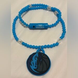 Dallas Mavericks light-up Blue Beaded Necklace with Pendant